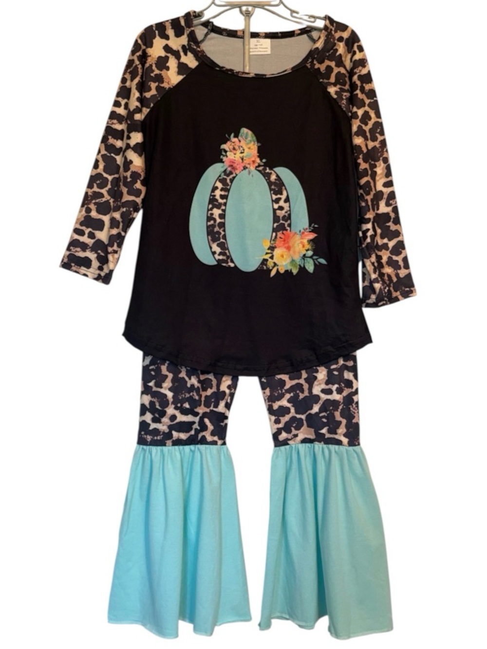 Boutique Fall Halloween Pumpkin Leopard Bell Bottom Outfit Set Size 5/6T New
